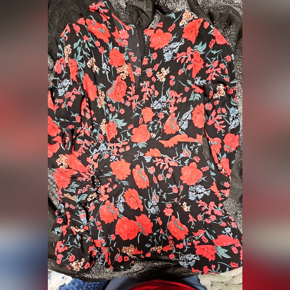 Women's XL floral romper shorts